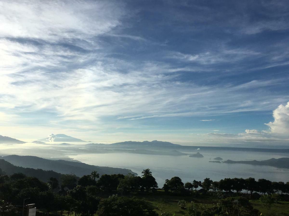 A Breath Taking View Of Taal Lake & Volcano Tagaytay City Exteriér fotografie